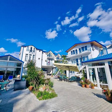 Laguna Beach Club Bazaleti Lake Dushet'i Exterior foto